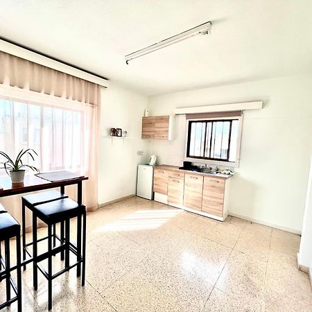 דירות Apt On The Street Of Bars&Nightclubs In Ayia Napa 11 מראה חיצוני תמונה