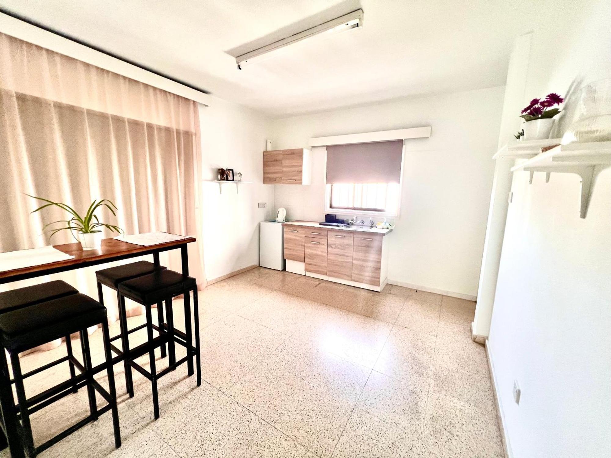 דירות Apt On The Street Of Bars&Nightclubs In Ayia Napa 11 מראה חיצוני תמונה