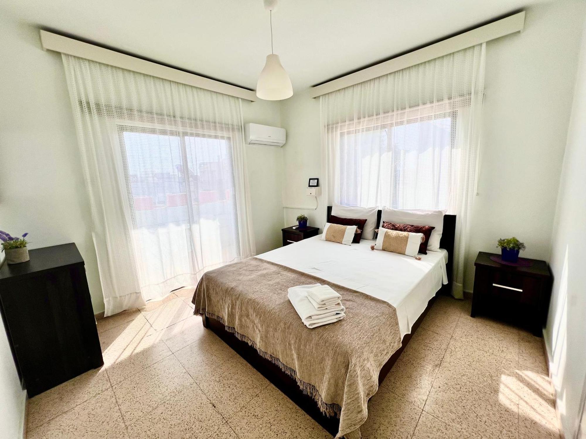 דירות Apt On The Street Of Bars&Nightclubs In Ayia Napa 11 מראה חיצוני תמונה